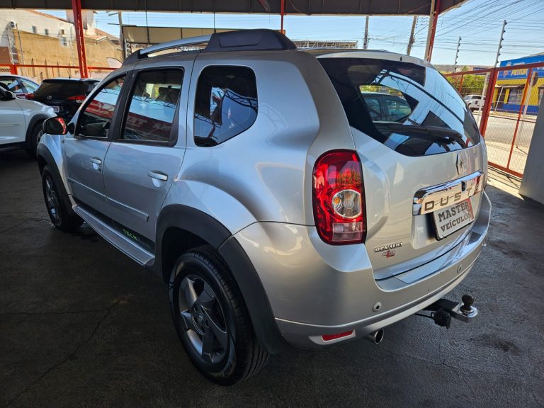 DUSTER DYNAMIQUE 2.0 AT COMPLETA