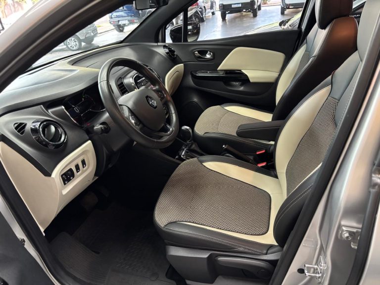 CAPTUR INTENSE 1.6 AT COMPLETA