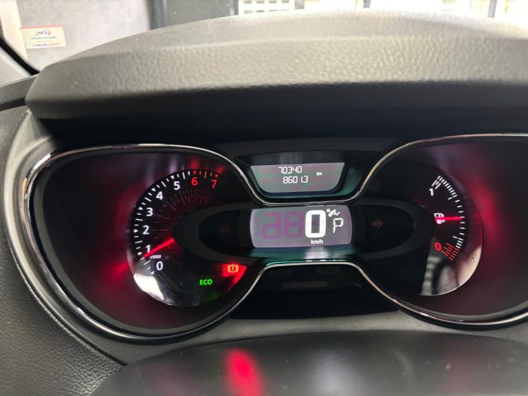 CAPTUR INTENSE 1.6 AT COMPLETA