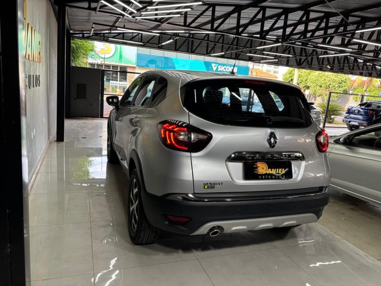 CAPTUR INTENSE 1.6 AT COMPLETA