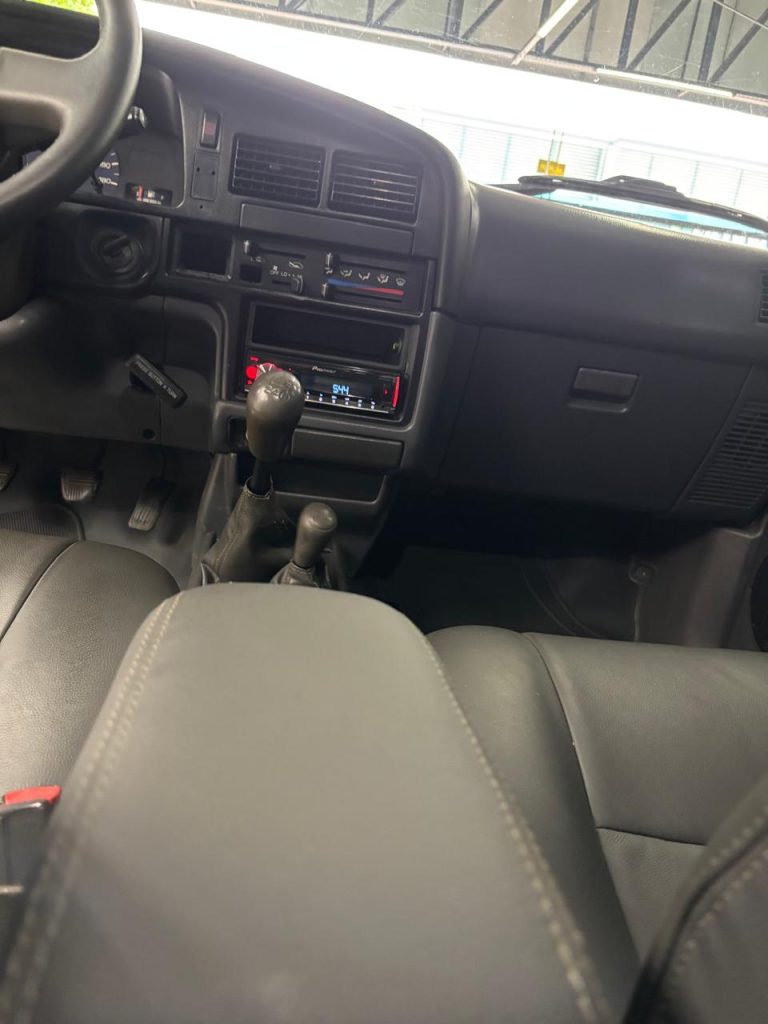 HILUX CD DX 4X4 MT 2.8