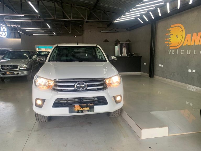 HILUX SRV 2.8 COMPLETA