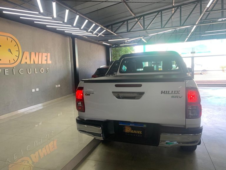 HILUX SRV 2.8 COMPLETA