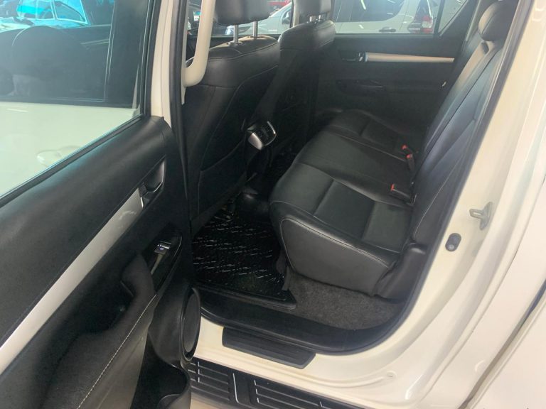 HILUX SRV 2.8 COMPLETA