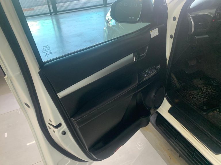 HILUX SRV 2.8 COMPLETA