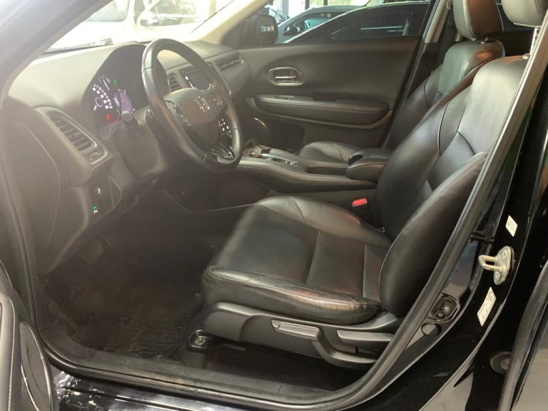 HR-V TURING 1.8 AT COMPLETA