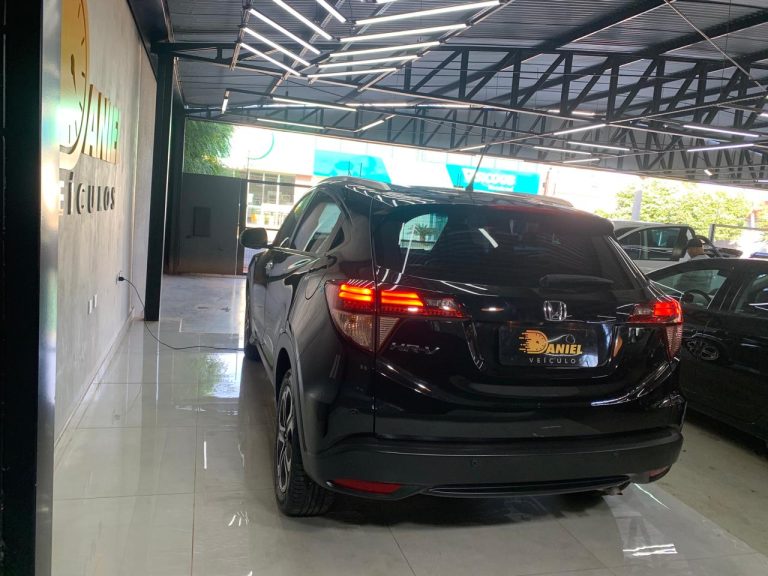 HR-V TURING 1.8 AT COMPLETA