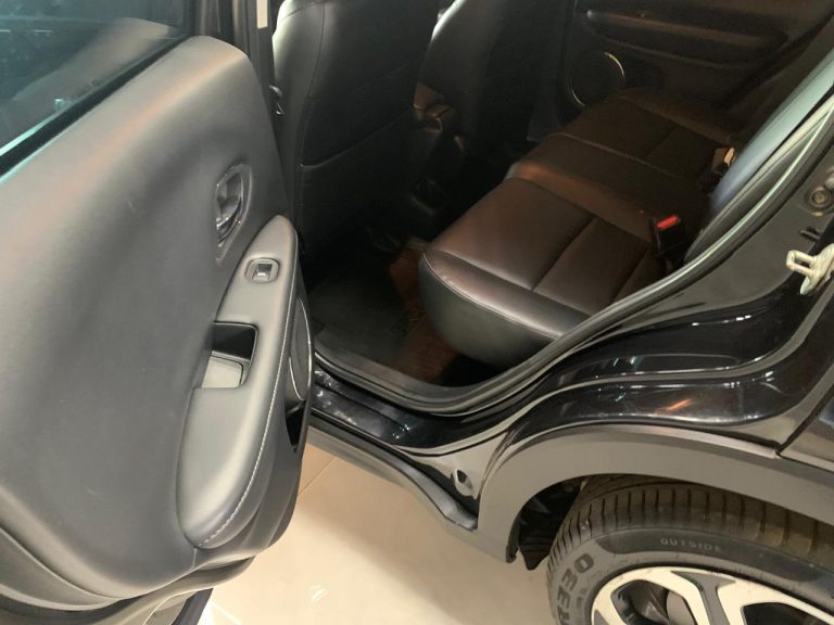 HR-V TURING 1.8 AT COMPLETA