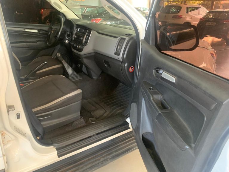 S-10 LS CD 4X4 2.8 COMPLETA