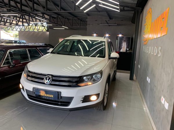 TIGUAN 2.0 COMPLETA