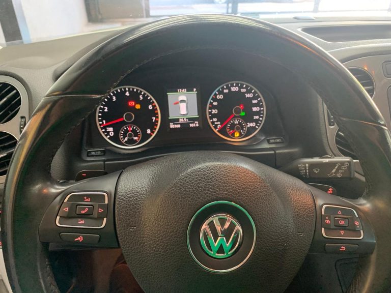 TIGUAN 2.0 COMPLETA