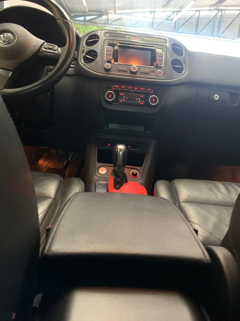 TIGUAN 2.0 COMPLETA