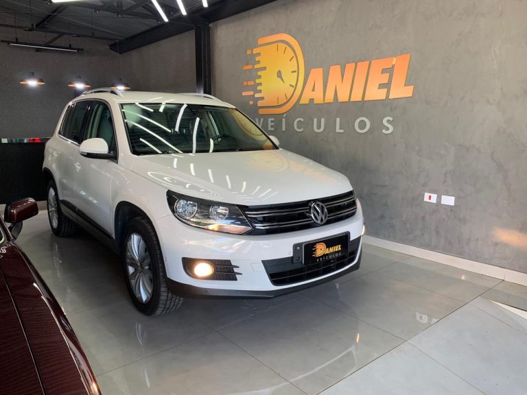 TIGUAN 2.0 COMPLETA