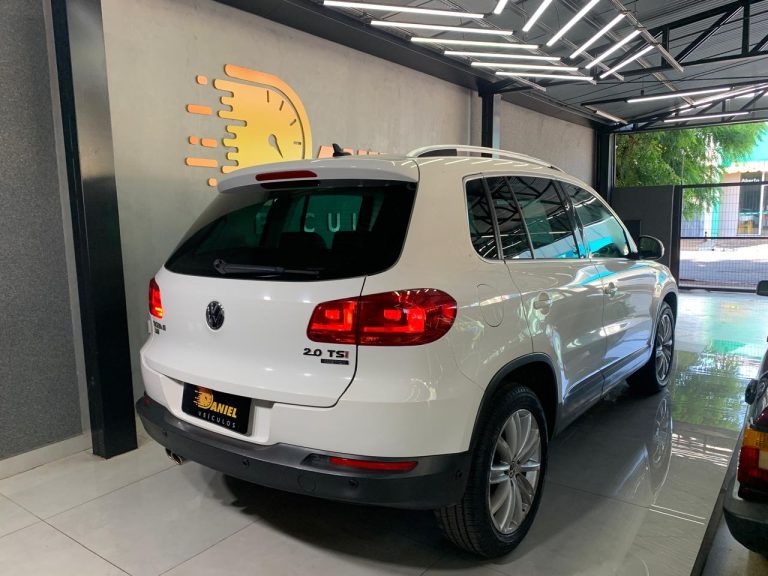 TIGUAN 2.0 COMPLETA