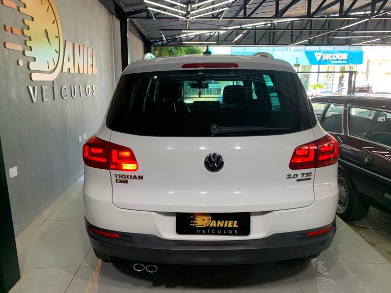 TIGUAN 2.0 COMPLETA