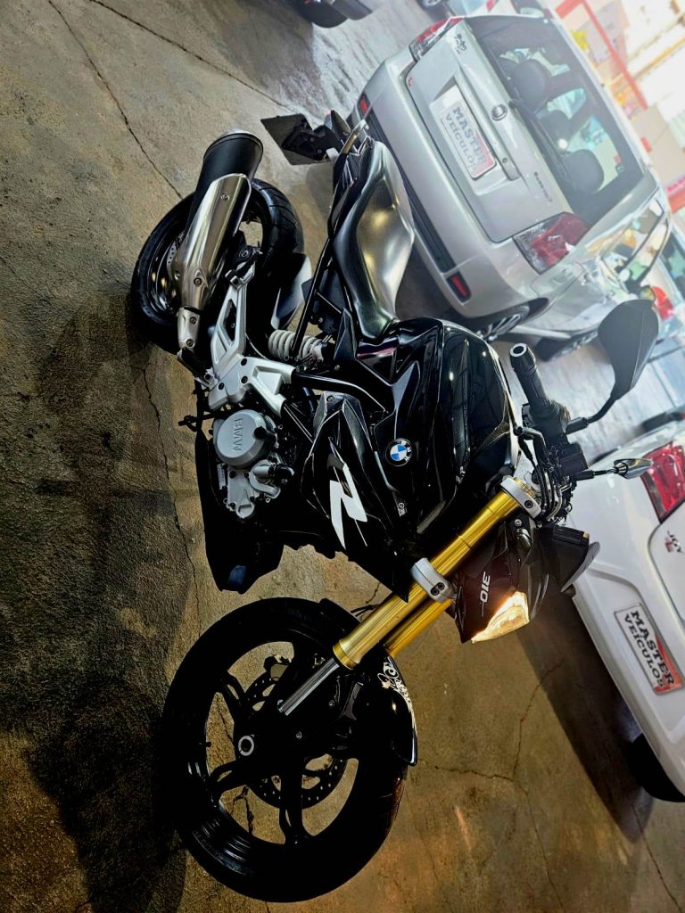 BMW G310 R ABS