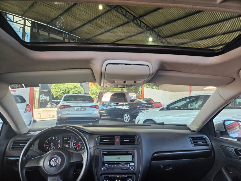 JETTA 2.0 COMFORTILINE COMPLETO