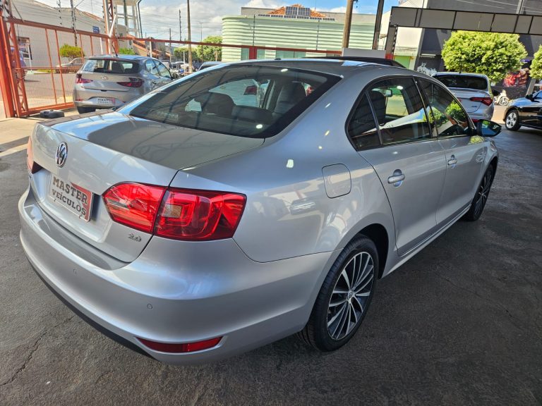 JETTA 2.0 COMFORTILINE COMPLETO
