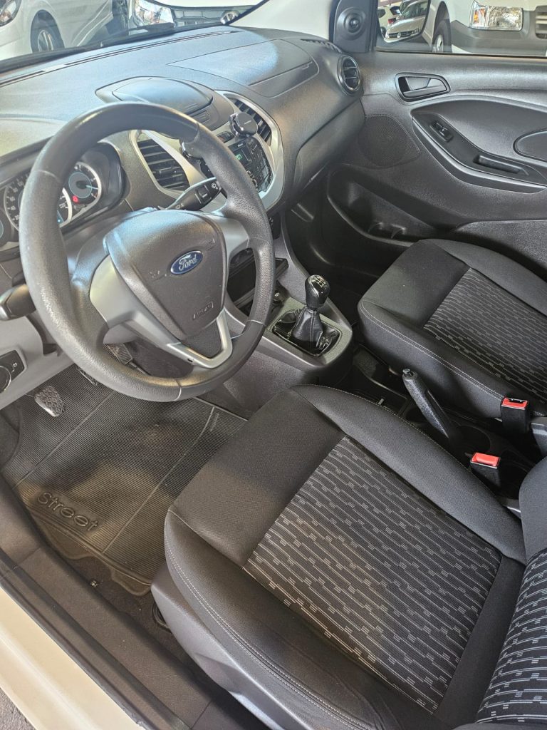 KA HATCH 1.0 SE COMPLETO