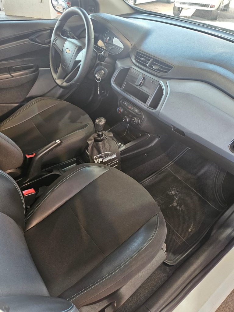 ONIX HATCH 1.0 JOY BLACK MT COMPLETO