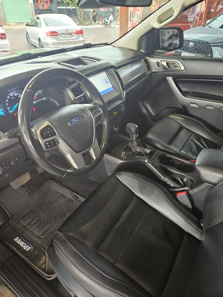 RANGER LIMITED 4X4 3.2 AT COMPLETA