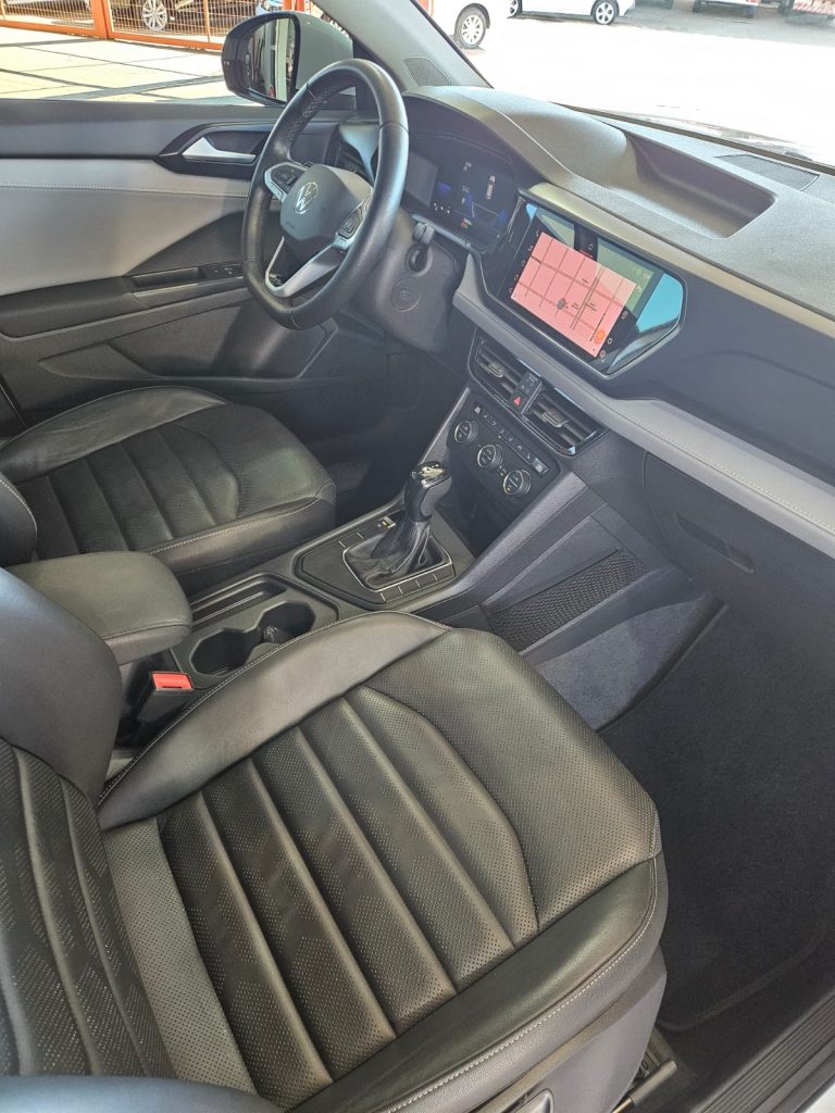 TAOS COMFORTILINE 1.4 AT TURBO COMPLETA