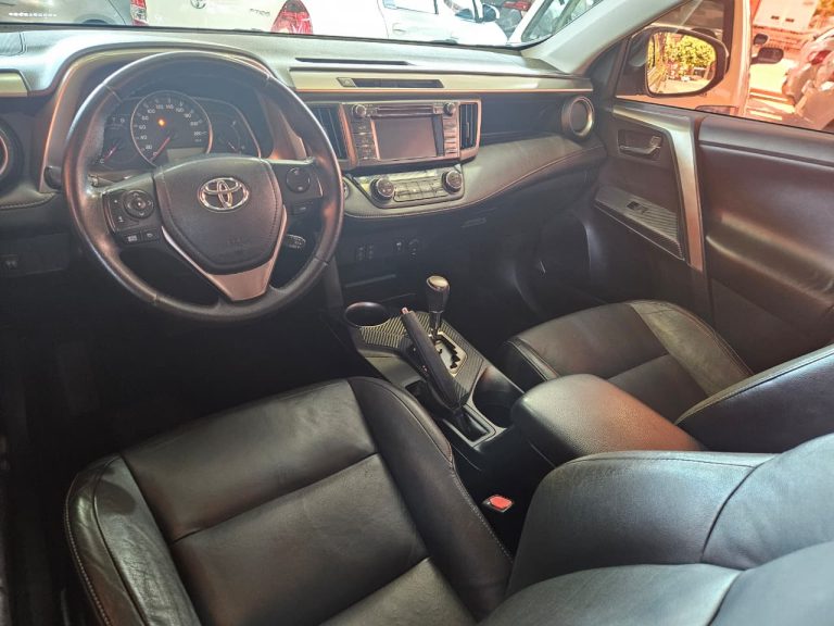 RAV4 2.0 AT – 4X4 – COMPLETA