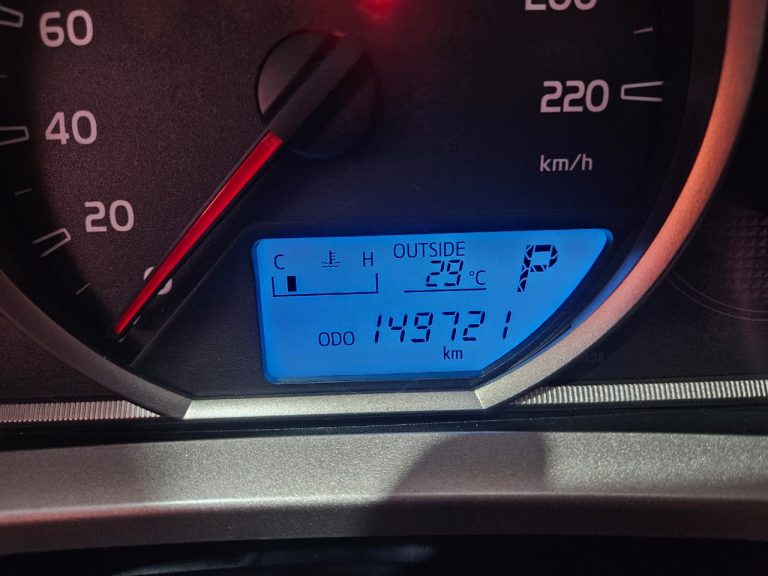 RAV4 2.0 AT – 4X4 – COMPLETA