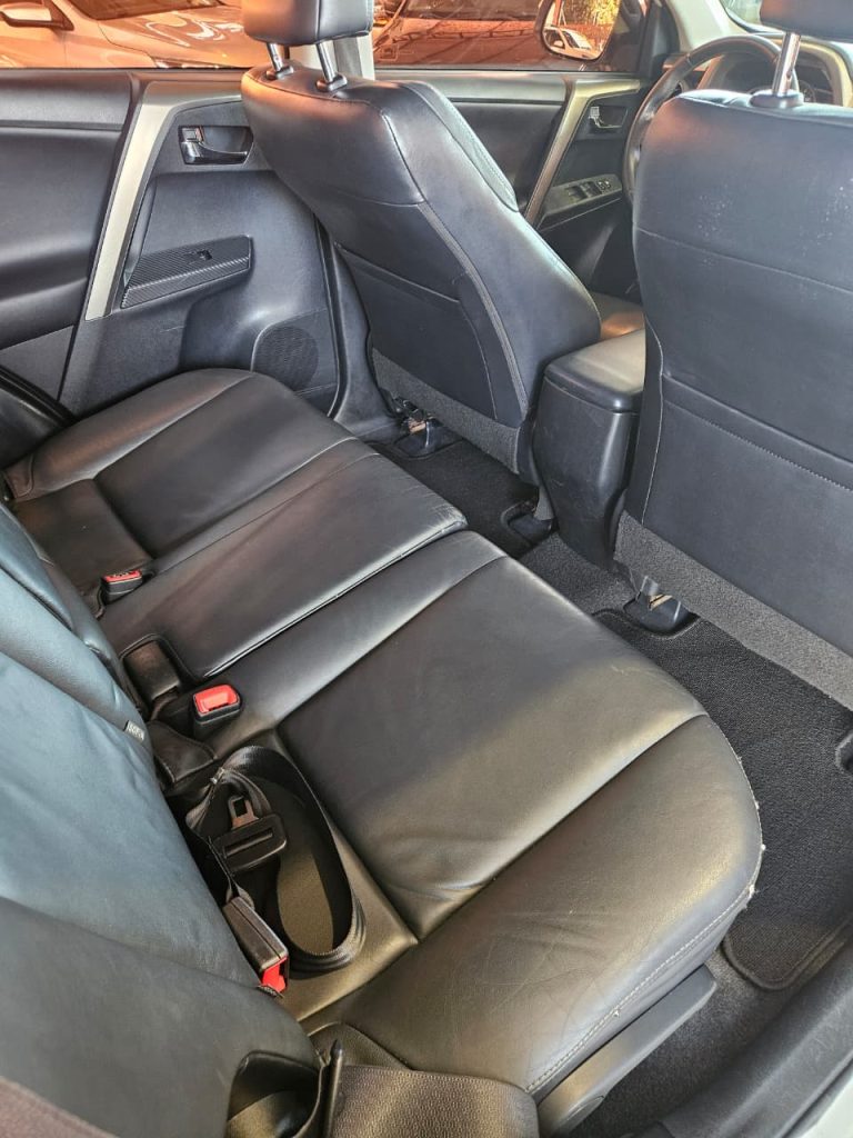RAV4 2.0 AT – 4X4 – COMPLETA