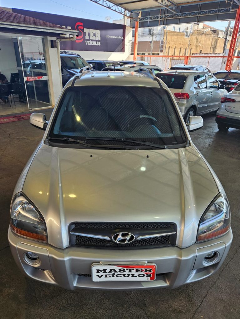 TUCSON GLS 2.0 AT COMPLETA