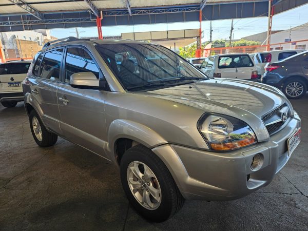 TUCSON GLS 2.0 AT COMPLETA