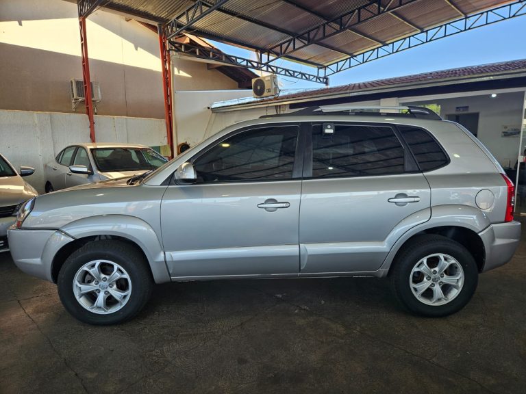 TUCSON GLS 2.0 AT COMPLETA